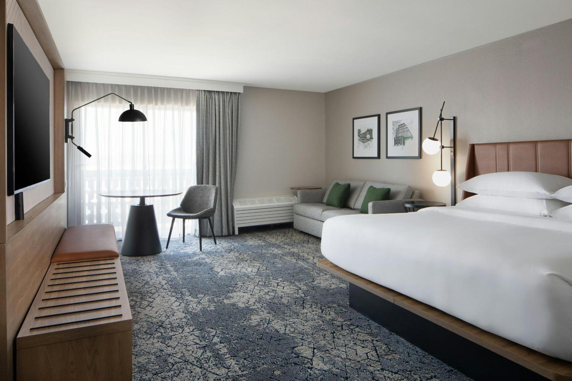 Sheraton Westport Lakeside Chalet Maryland Heights Bagian luar foto