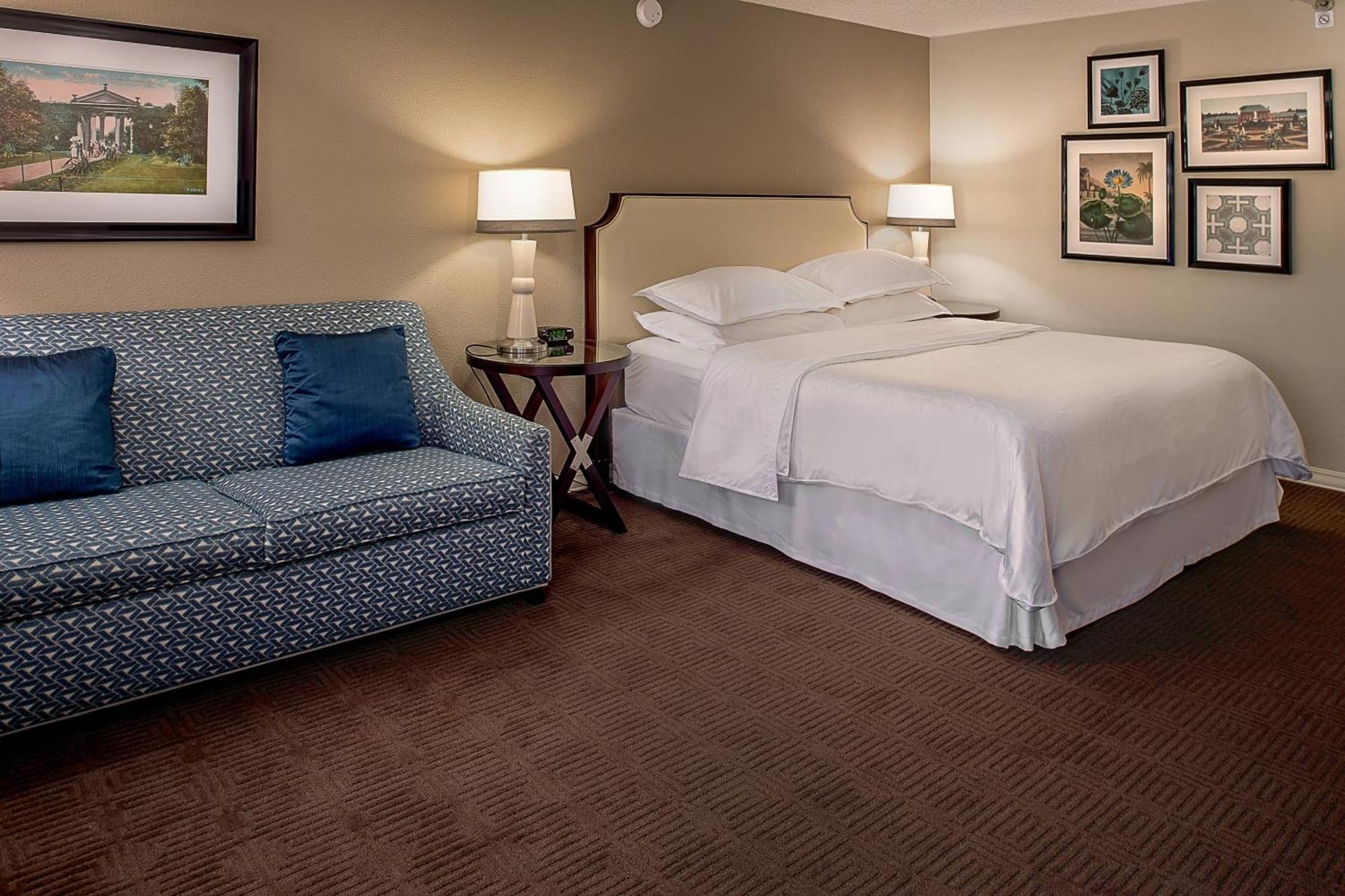 Sheraton Westport Lakeside Chalet Maryland Heights Bagian luar foto