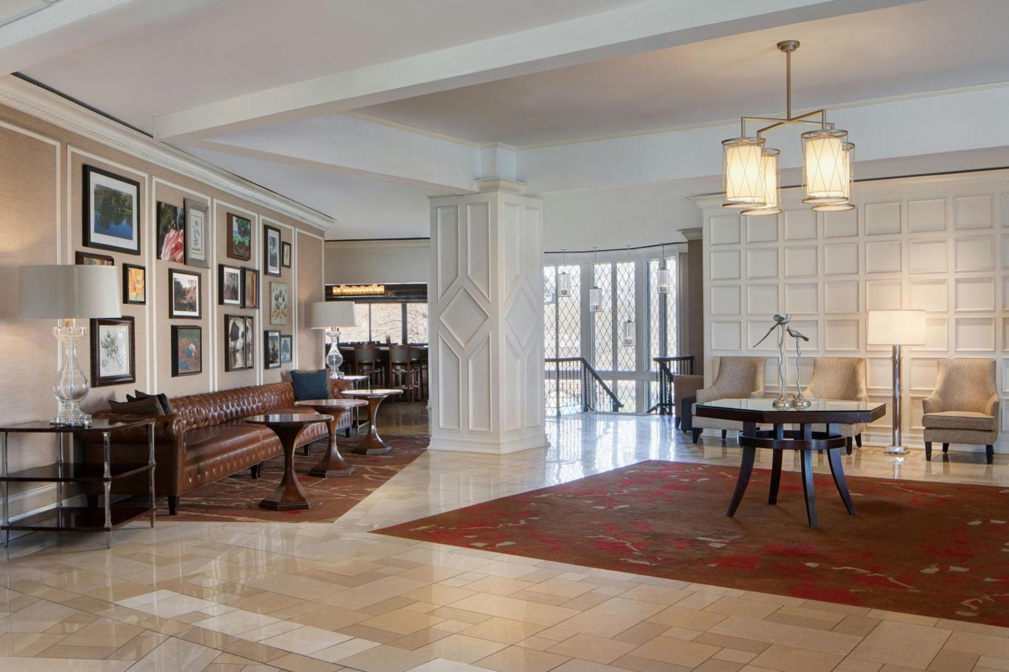 Sheraton Westport Lakeside Chalet Maryland Heights Bagian luar foto