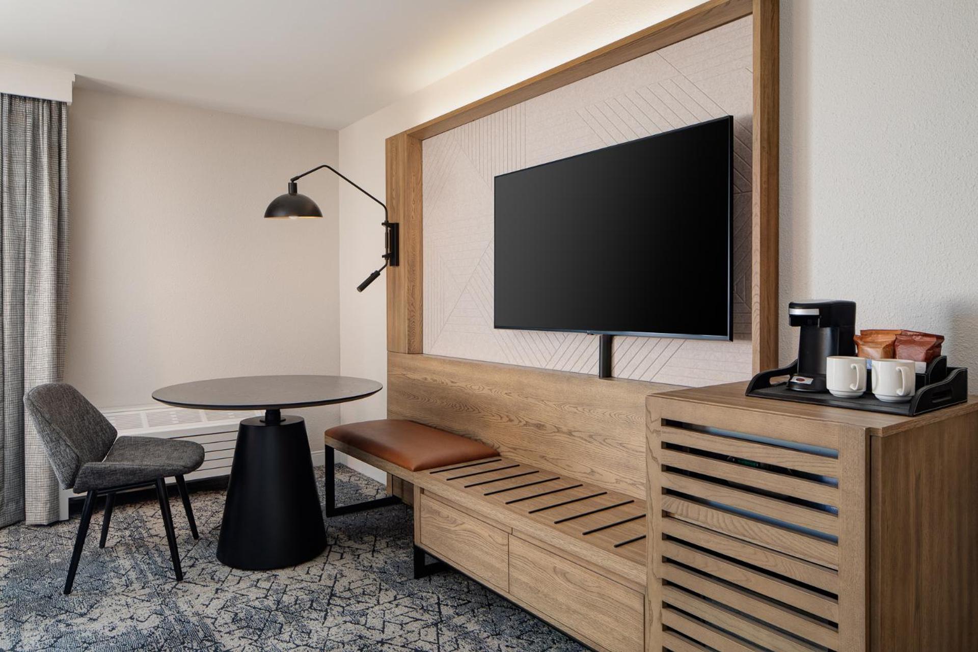 Sheraton Westport Lakeside Chalet Maryland Heights Bagian luar foto
