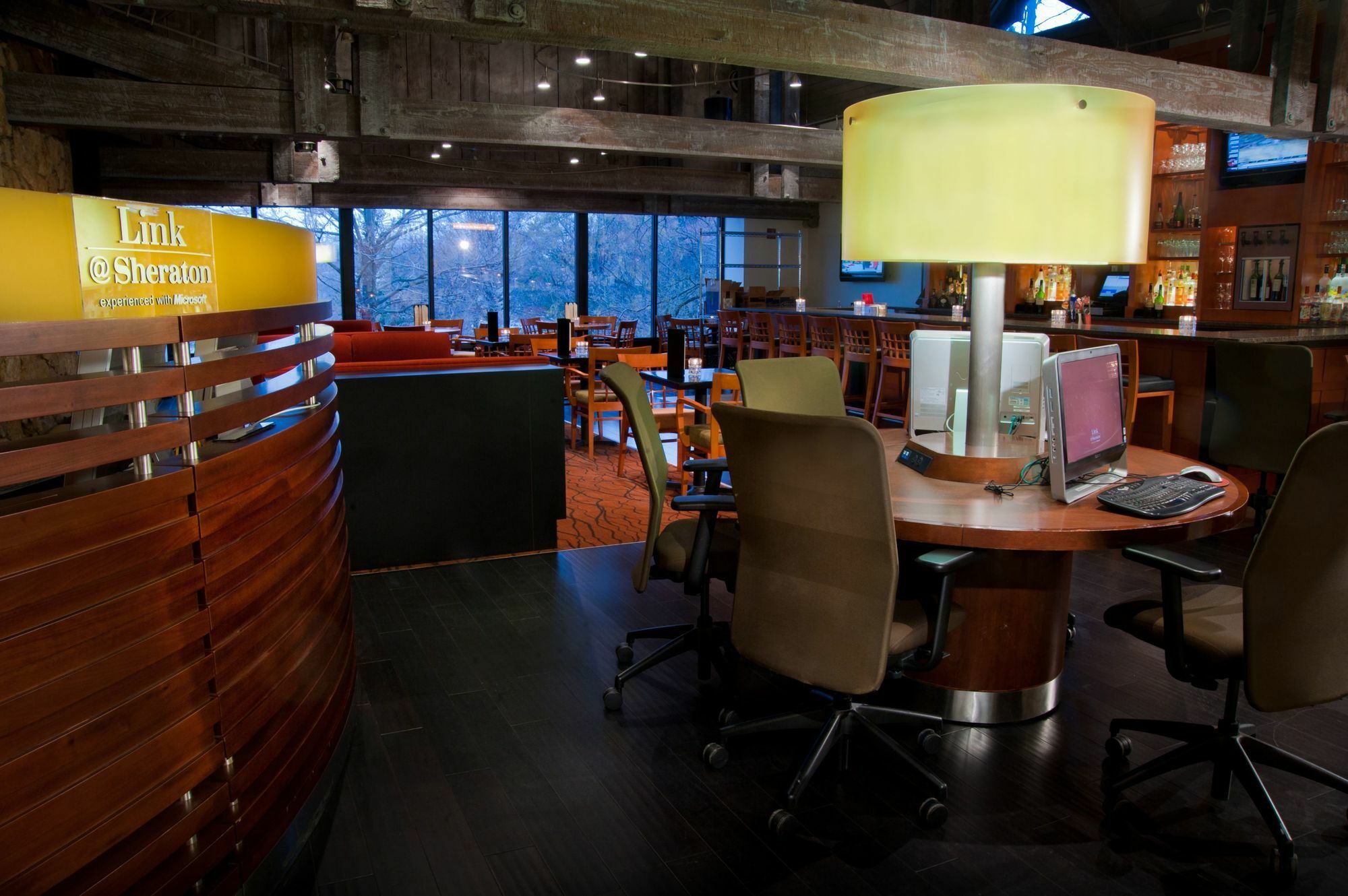 Sheraton Westport Lakeside Chalet Maryland Heights Bagian luar foto